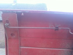 Ursus C-360 - Podpórka maski