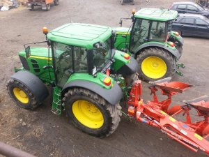 John Deere 6630