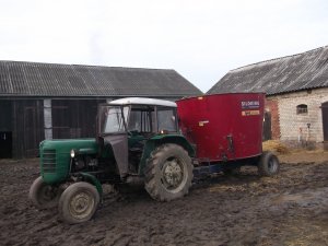 Zetor Major 3011 + Siloking TMR Profi Mini 5m3