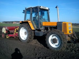 Renault 113.14 + Unia Grudziądz & Poznaniak 2.70 m