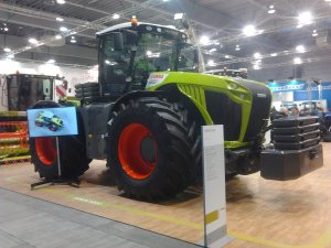 Claas Xerion 5000