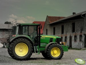 John Deere 6630