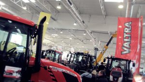 Zetor, Valtra & JCB