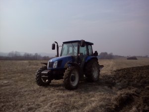 New holland TL90A