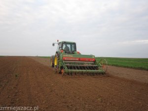 John Deere 6430 + Amazone RP D302