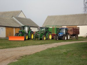 John Deere 6630, 5080R i NH T4020