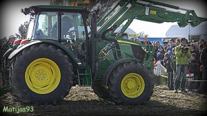 John Deere 6090 MC