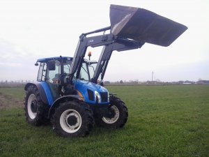 New Holland T5040