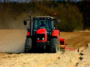 Massey Ferguson 5465 + zestaw unia