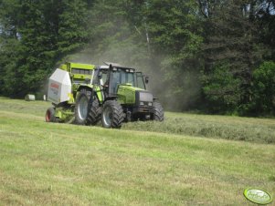 Valtra 8550 + Claas Variant 280