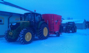 John Deere 6140M + Kuhn Euromix 12m3 + John Deere 6420 + TUR 6 Biedaszki