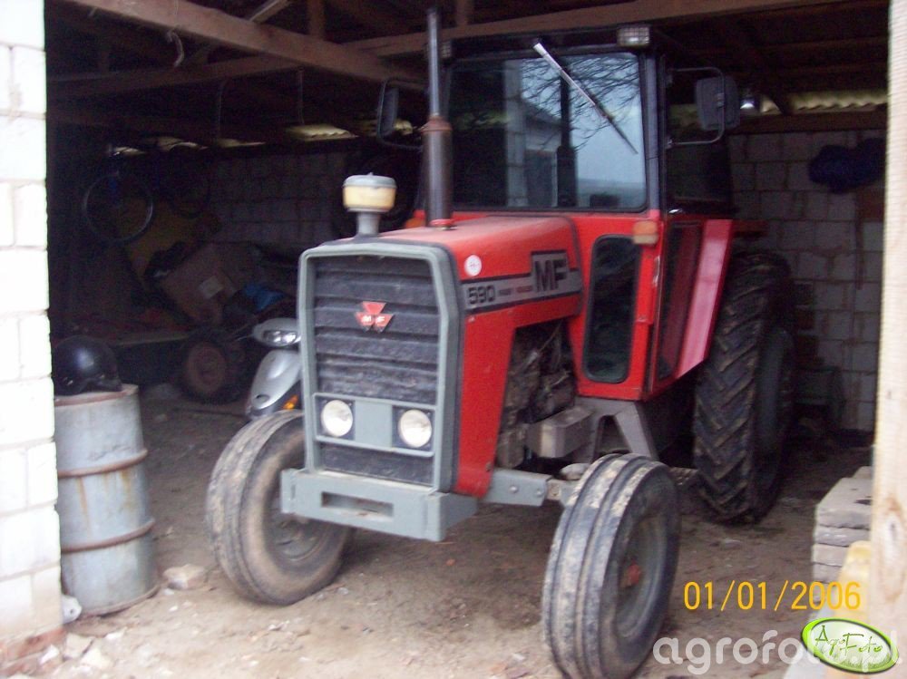 Zdjęcie ciagnik MF 590 #327615 - Galeria rolnicza agrofoto