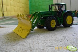 John Deere 6820 i pług do śniegu