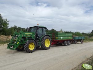 John Deere 5080R i przyczepy