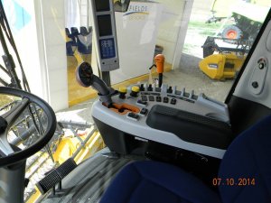 New Holland TC4.90