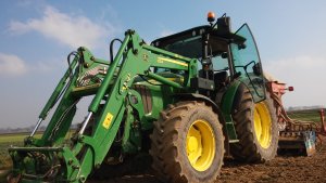 John Deere 5090r