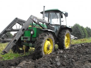 John Deere 2140 + Kongskilde Excellent VP