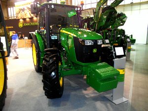 John Deere 5115 M
