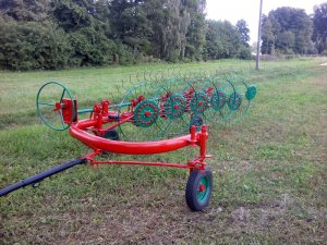 Przetrząsaczo zgrabiarka Meprozet Z-216/1