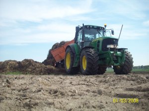 John Deere 6630