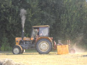 Ursus C-330m & Przewracarka taśmowa