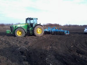 John Deere 8430 + kompaktor k700