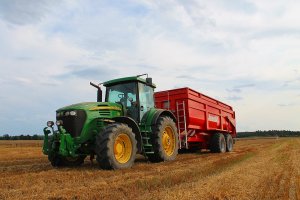 John Deere 7720 & Jeantil GM 180