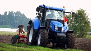 New Holland T6.165 & Agro-Masz