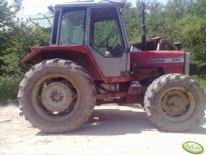 Massey Ferguson 690
