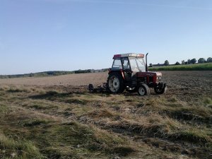 Zetor 7711 + Kultywator 3.2m i Brony