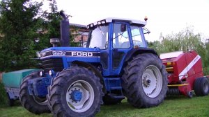 Ford 8630 Power Shift & Metal Fach