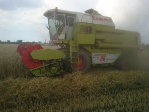 Claas Dominator 86