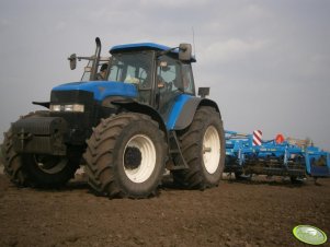 New Holland 8870 + Farmet Kompaktomat K450