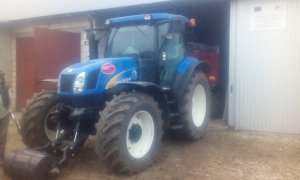 New Holland T6050