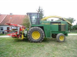 John Deere 6710 + przystawka Kemper