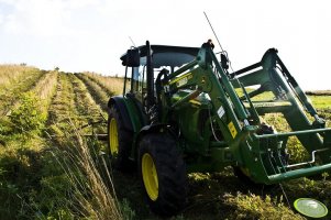 John Deere 5080M