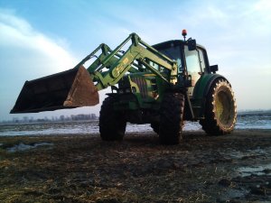 John Deere 6230