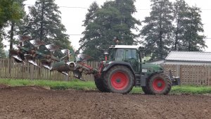 Fendt 818 vario & Kverneland Packomat S