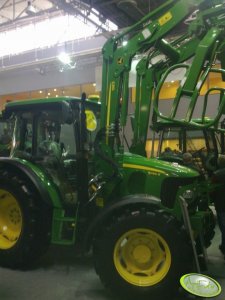 John Deere 5R