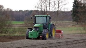 John Deere 6800