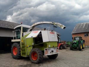 Claas Jaguar 820