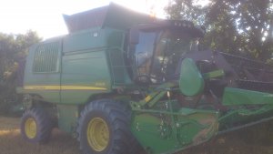 John Deere W540