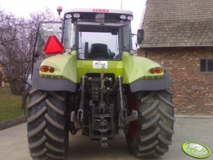 Claas Axion 810