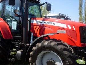 Massey Ferguson 6475