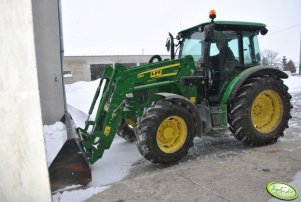 John Deere 5100R