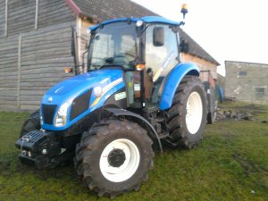 New Holland T4.65