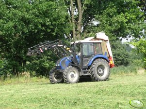 Farmtrac 665 DT & Kuhn GMD 55 Select