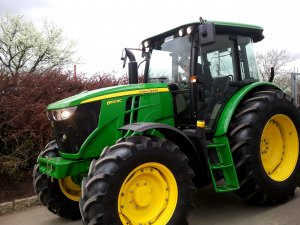 John Deere 6100 RC