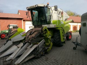 Claas  Mega 350