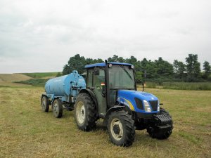 New Holland T4020 + Pomot Chojnia 3500